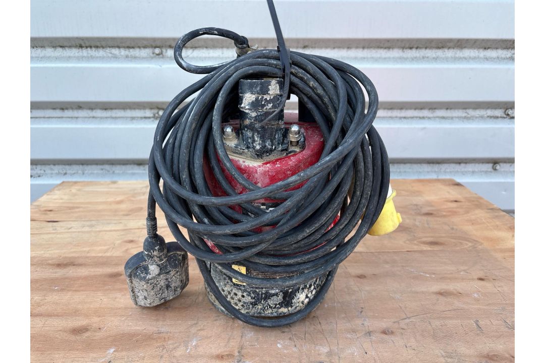 HSE Elite Submersible Pump THX22882 - Image 1 of 6