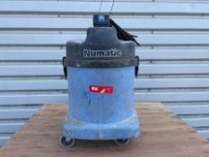 Numatic Vacuum THX22751