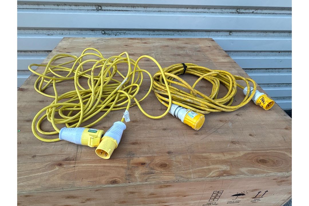 14m 110v Extension Lead x2 THX31394 - Image 1 of 5