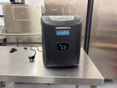Polar Ice Maker