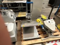 Hotronix STX20 Thermal Transfer Press, no reserve