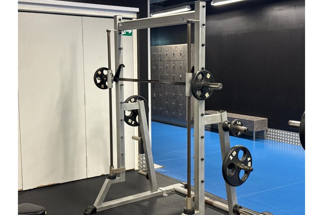 Plate Loaded Smith Machine – H216cm x W160cm x D145cm – Untested - Image 5 of 5