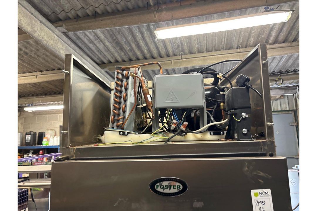 Foster Epro26BSF Freezer – H230cm x W70cm x D80cm – Untested - Image 2 of 8