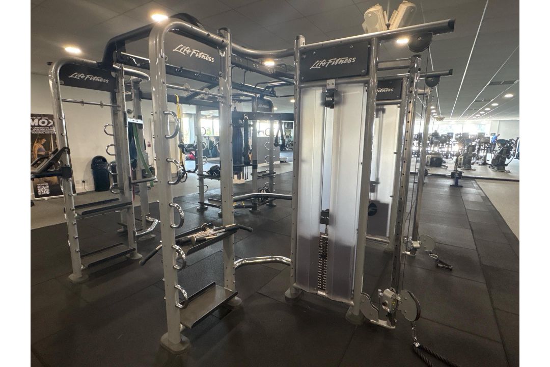 Life Fitness Multi Station – H250cm x W415cm x D400cm – Untested - - NEXT BID MEETS RESERVE - Image 9 of 19