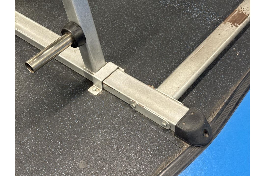 Plate Loaded Smith Machine – H216cm x W160cm x D145cm – Untested - Image 2 of 5