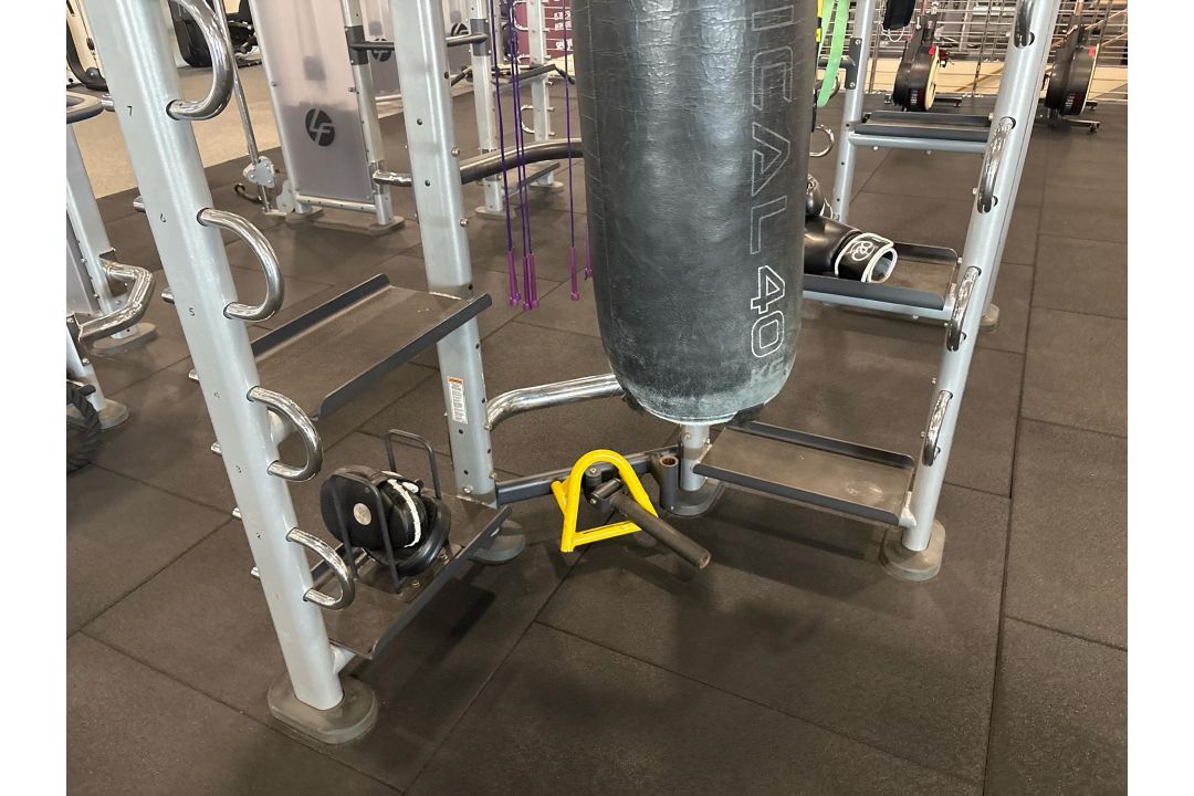 Life Fitness Multi Station – H250cm x W415cm x D400cm – Untested - - NEXT BID MEETS RESERVE - Image 14 of 19