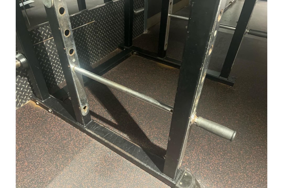 Squat Rack – H225cm x W174cm x D145cm – Untested - Image 3 of 7