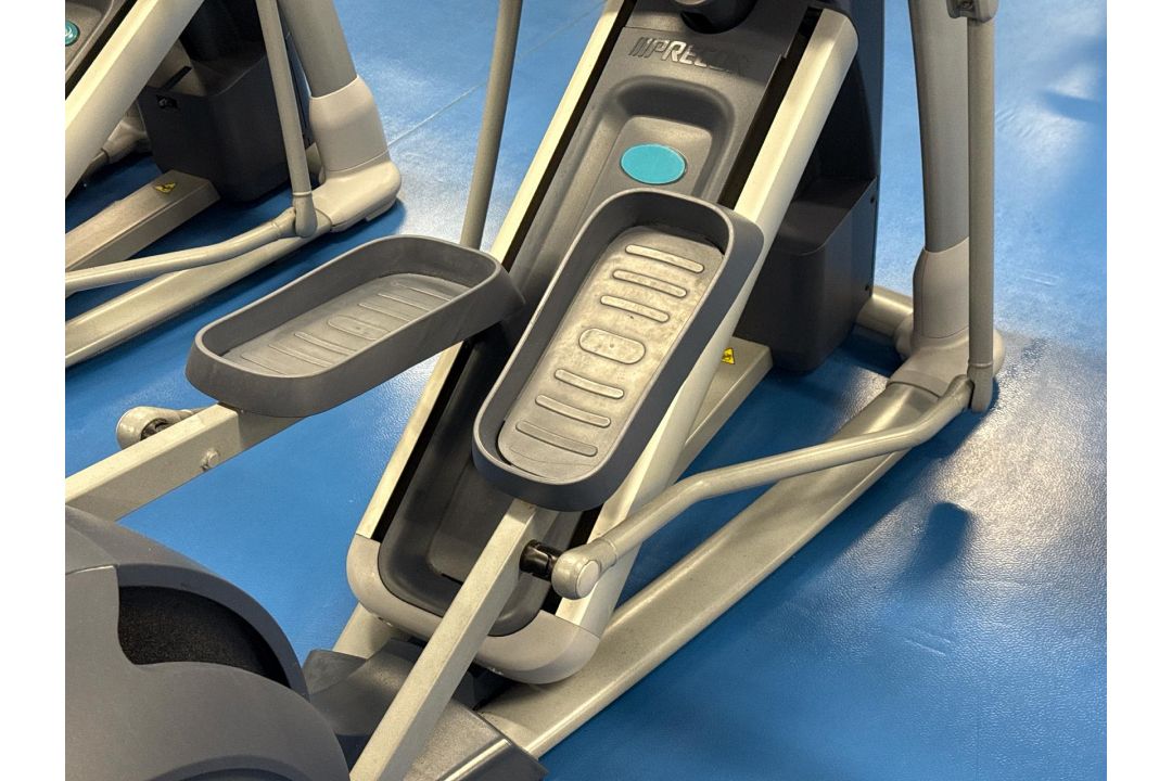 Precor Elliptical – H173cm x W75cm x D200cm – Untested - Image 3 of 8