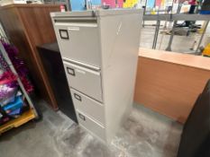4 Drawer Metal Filing Cabinet, no reserve