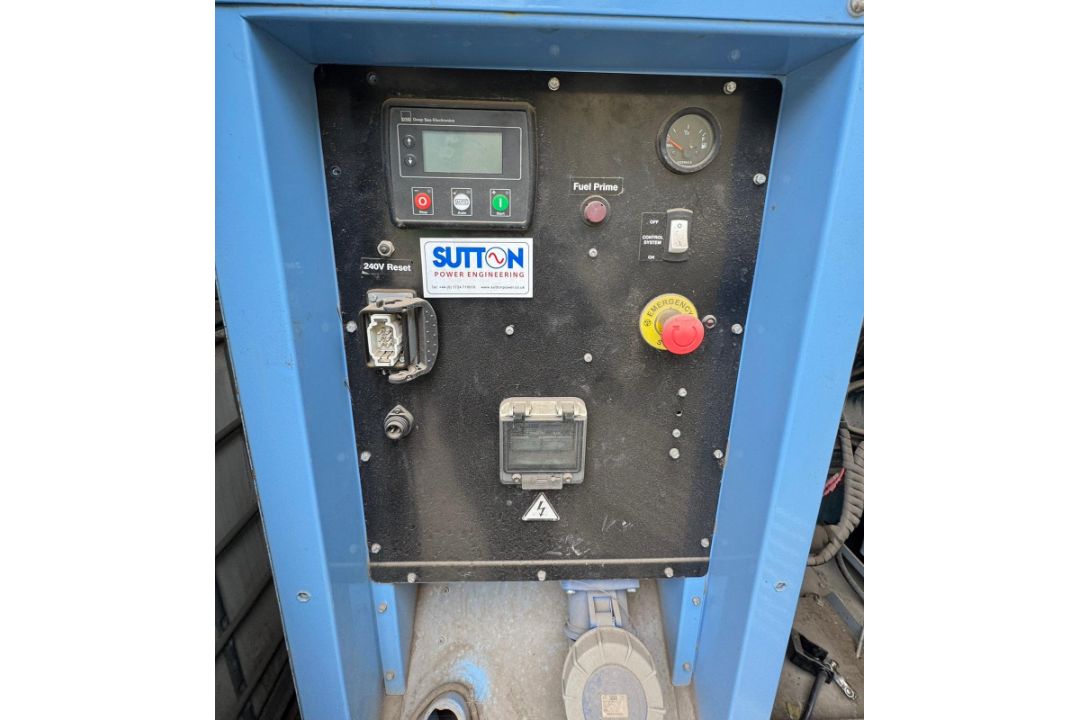 26ft Static Welfare Cabin With Generator, Toilet, Canteen, Office - Image 6 of 16