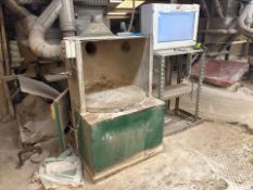 Green Hand Tip Mixer