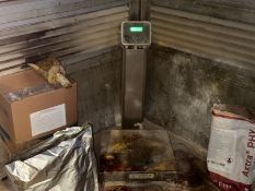 Avery Commercial Weighing Scales - No Reserve