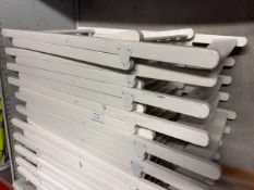 8 x White Folding Chairs, No Reserve
