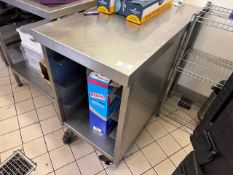 Stainless Steel Mobile Rack Table, No Reserve