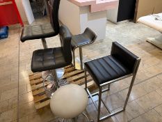 4 x Beautician Chairs and Operator Stool, No Reserve
