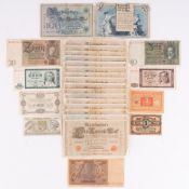 28-teilige Sammlung Banknoten aus aller Welt.
