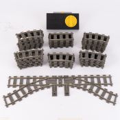 (W) 51-teiliges LEGO Eisenbahn - Gleiskonvolut, bestehend aus 41 Kurven, 2 Weichen, 7 Geraden und 1