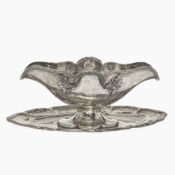 Saucière auf Plateau - Frankreich, Ende 19. Jh, wohl Werkstatt Edmond Molle