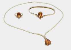 3 tlg. Gold Schmuckset 585/- Gelbgold, Besetzt mit Citrine und Diamanten, Schmuckset bestehend aus 