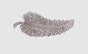 Markasiten Blattbrosche, Silber 835/- gest, 6,0 x 2,5 cm, 15,7 Gramm
