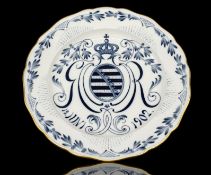 Jubiläumsteller für König Georg von Sachsen "Meissen" 1. Wahl, Schwertermarke im Boden, 1902, Ø  24