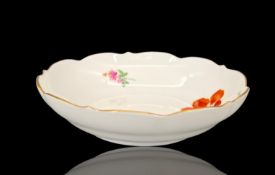 Meissen kleine Schale mit Streublumenmalerei, 1. Wahl