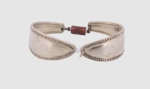 Armband , gefertigt aus Besteckteilen, versilbert