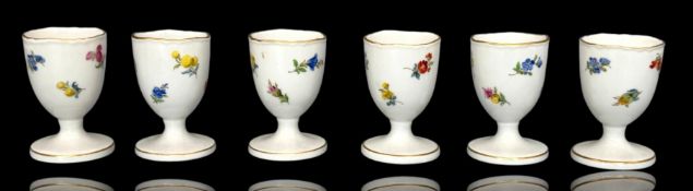 Meissen, 6 Eierbecher „Streublümchen“, 1. Wahl