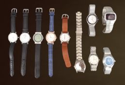 Konvolut div. Armbanduhren, 10 Stück, Quartz, Funktionen nicht überprüft, Marken wie : Citizen, Pie