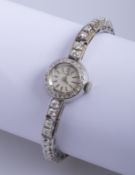 Brillant-Damenarmbanduhr Longines
