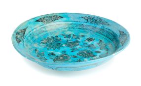 A TIMURID BLACK PAINTED TURQUOISE GLAZED DISH, PERSIA, CIRCA 15TH CENTURY
