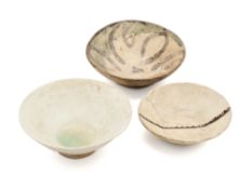 THREE PERSIAN POTTERY BOWLS, 10TH-13TH CENTURIES