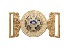 AN INTERLOCKING OFFICER'S WAIST BELT CLASP OF THE BEDFORDSHIRE REGIMENT, CIRCA 1881-1902