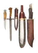 SIXTEEN VARIOUS HUNTING AND SHEATH KNIVES, 20TH CENTURY