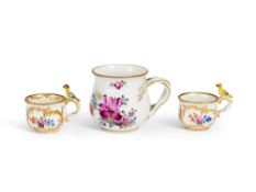 A PAIR OF VIENNA PORCELAIN MINIATURE CUSTARD CUPS AND A LUDWIGSBURG PORCELAIN CUSTARD CUP,