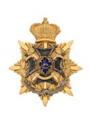 A SHERWOOD FORESTERS (DERBYSHIRE REGIMENT) OFFICER’S HELMET PLATE, CIRCA 1883-1901