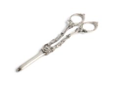 A PAIR OF VICTORIAN SILVER GRAPE SCISSORS, ASTON & SON, BIRMINGHAM, 1858