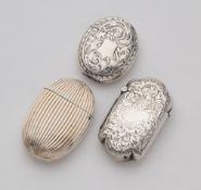 THREE VICTORIAN SILVER VESTA CASES, 1886/87