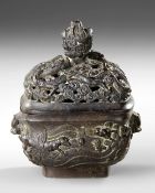 A CHINESE BRONZE INCENSE BURNER, 17TH CENTURY