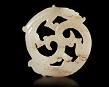 A WHITE JADE PENDANT, ZHOU DYNASTY (CIRCA 1046–256 BC)