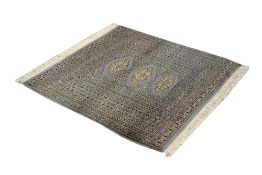 Handgewebter Buchara Teppich in Blau & Grau, 1960er