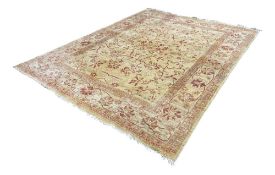 Handgeknüpfter orientalischer Wollteppich