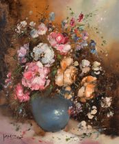 20th Century European School. A Pair of Still Lifes with Flowers, Oil on canvas, Indistinctly