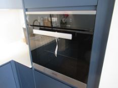 Miele BBK6010 Electric Oven S/N 16/137195779 (Location: Cirencester. Please Refer to Important Infor