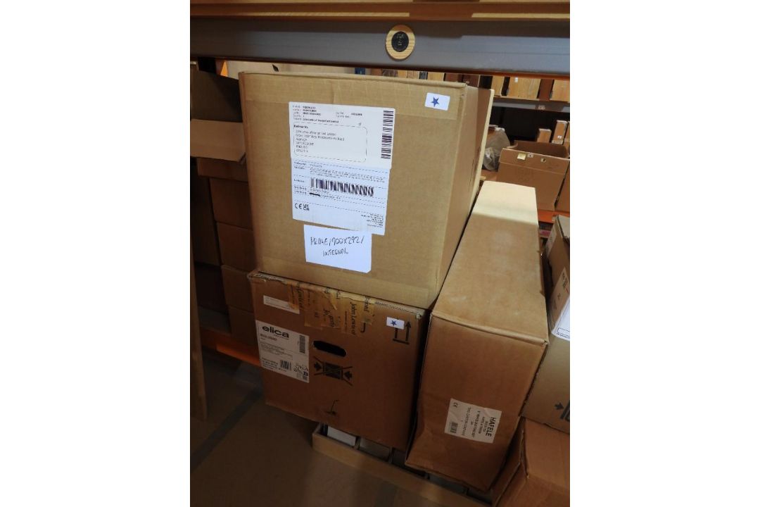 Contents of 2 Bays of Store Shelving Comprising Various Franke & Other Tap & Sink Fittings, Haffle D - Image 5 of 10