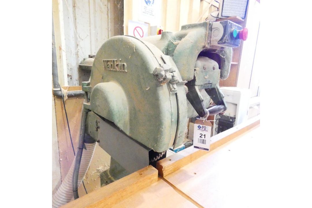 Wadkin Heavy Duty Pull-Out Cross-Cut Saw (Location: Wantage. Please Refer to Important Information) - Image 3 of 6