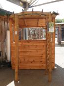 Zest Starlight Timber Arc & a Trellis (Location: Wellingborough. Please Refer to Important Informati
