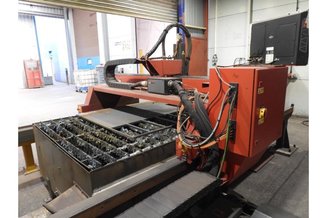 Esprit Automation Cobra 1500 CNC Plasma Cutting Table (2021), 2,700mm x 4,300mm, Serial Number Esp-T - Image 4 of 8