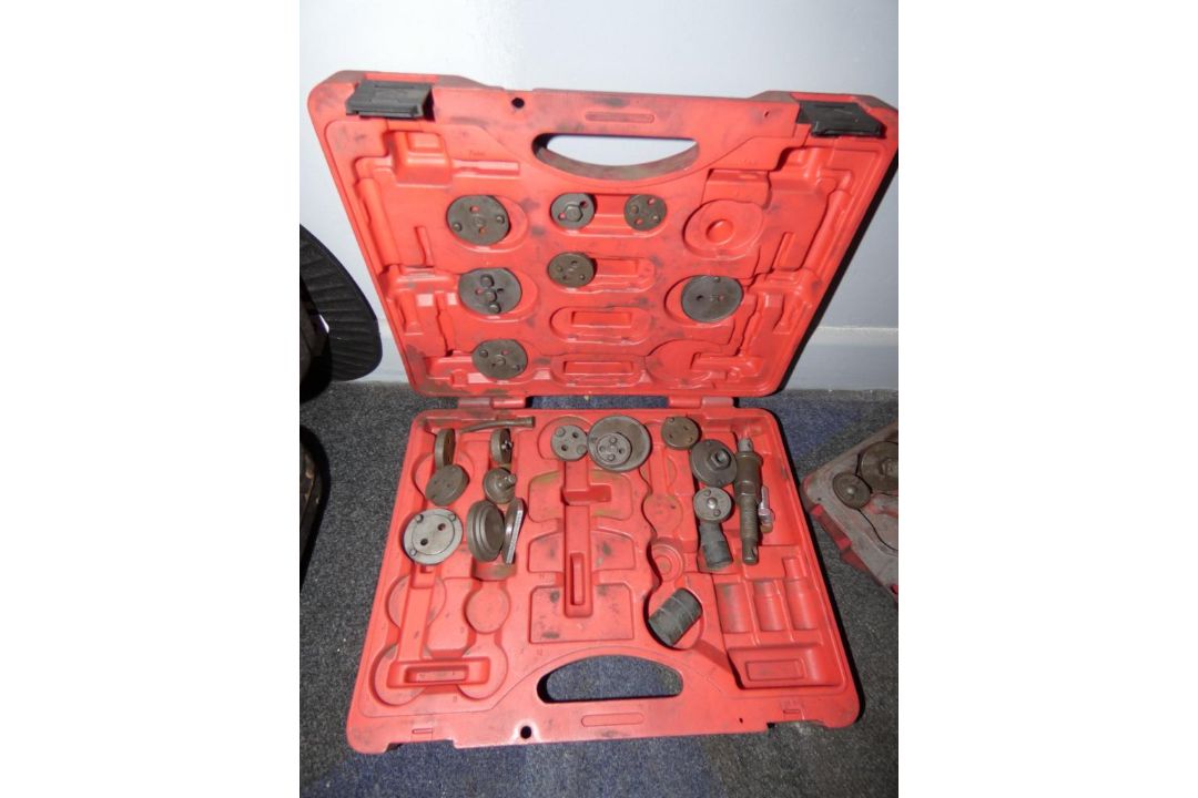 5 Varius Tool Kits (Location: Penryn. Please Refer to Important Information) - Image 3 of 6