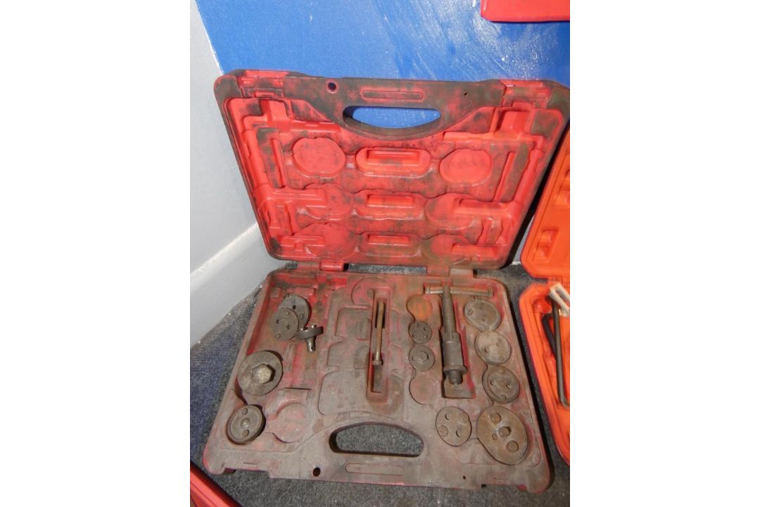 5 Varius Tool Kits (Location: Penryn. Please Refer to Important Information) - Image 4 of 6